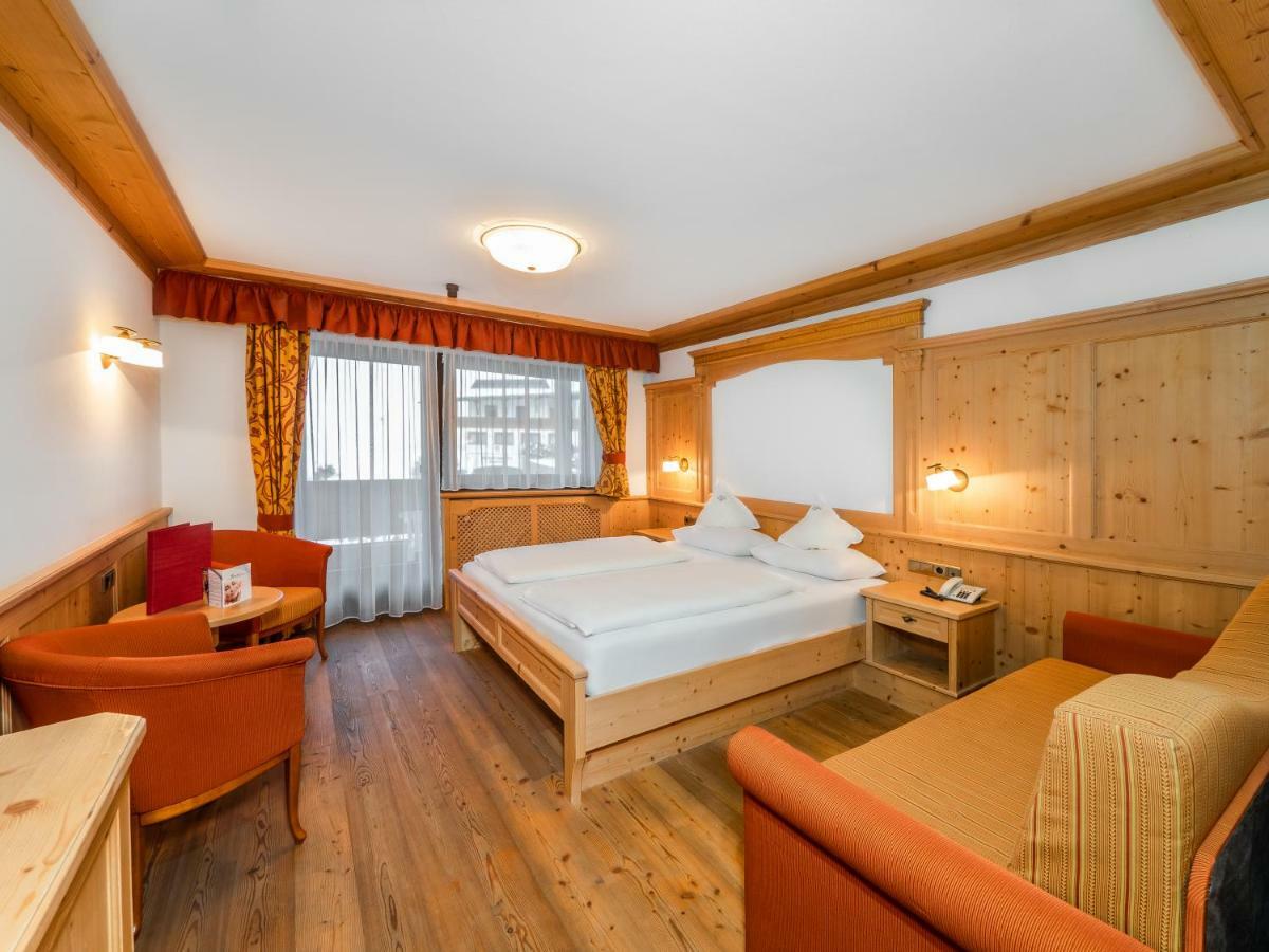 Hotel Alaska Сельва-ди-Валь-Гардена Экстерьер фото